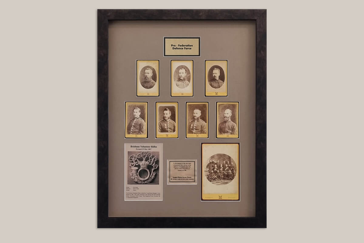 Framing defence force military memorabilia