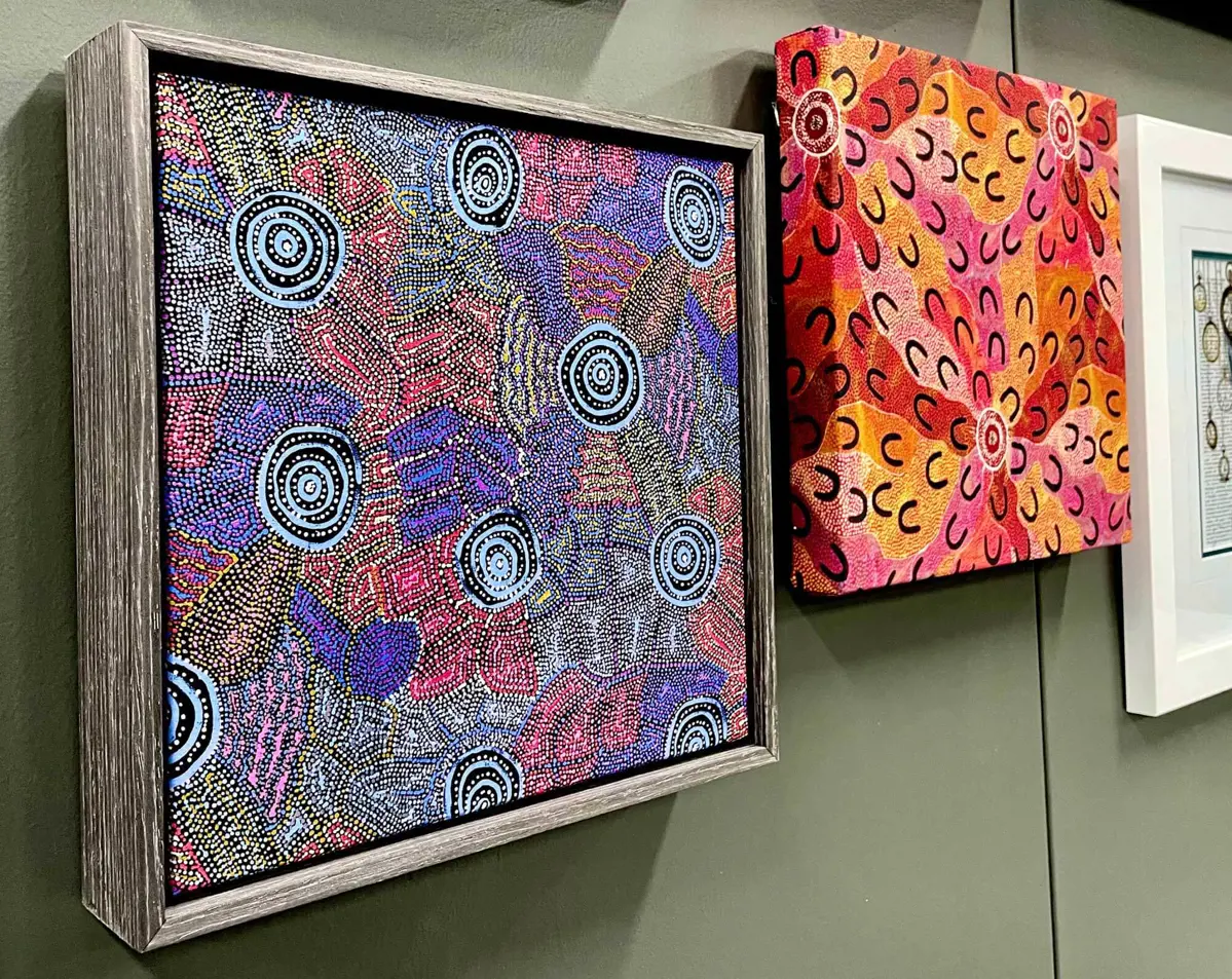 Floating Frames What They Are & How They Work Frame Today