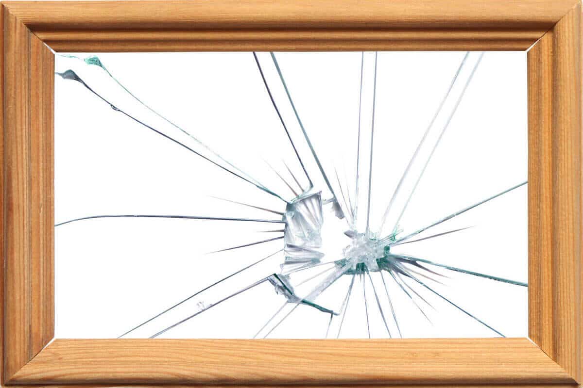 Can You Fix Broken Picture Frames? Frame Today